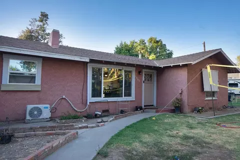 Exterior - 1569 Normandy Dr, Modesto, CA 95351 photo 3 of 5