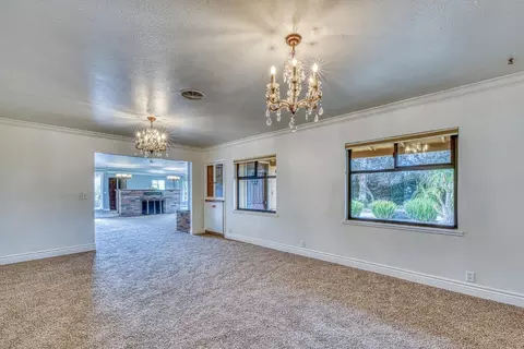 Living - 431 Espinosa Rd, Salinas, CA 93907 photo 5 of 13