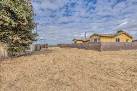Exterior - 431 Espinosa Rd, Salinas, CA 93907 photo 15 of 16