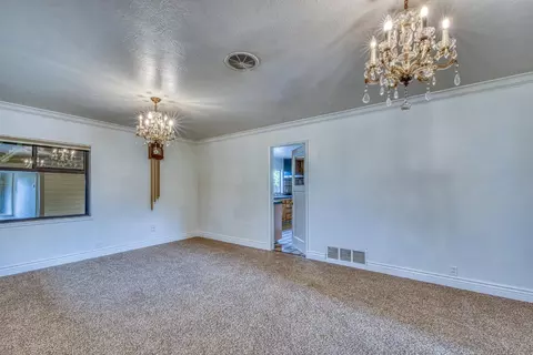Living - 431 Espinosa Rd, Salinas, CA 93907 photo 6 of 13