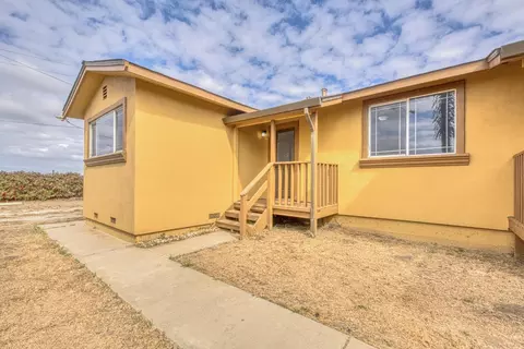 Exterior - 431 Espinosa Rd, Salinas, CA 93907 photo 10 of 16