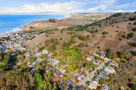 02 Calera Ter, Pacifica, CA 94044 photo 2