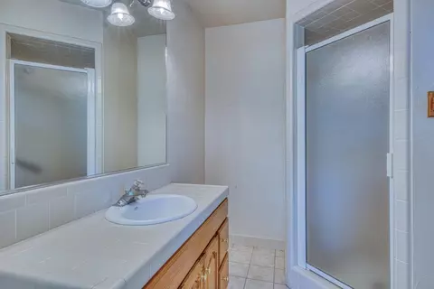 Bath - 246 Dororo Dr, Salinas, CA 93906 photo 1 of 4