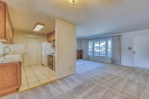 Living - 246 Dororo Dr, Salinas, CA 93906 photo 3 of 6