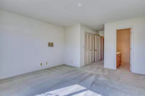 Bedroom - 246 Dororo Dr, Salinas, CA 93906 photo 2 of 4