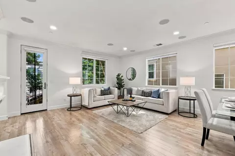 Living - 56 Regency Pl, Hayward, CA 94544 photo 3 of 5