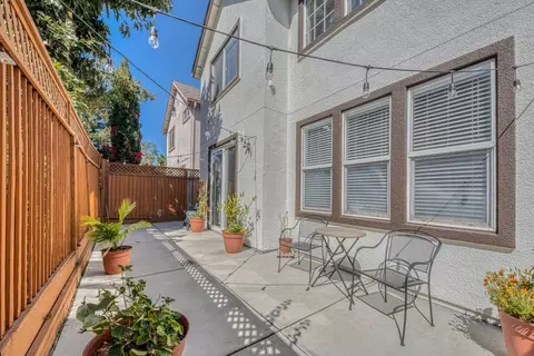Exterior - 1960 Bradbury St, Salinas, CA 93906 photo 4 of 5