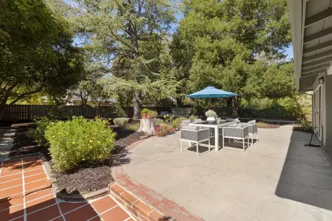 Exterior - 972 Echo Dr, Los Altos, CA 94024 photo 4 of 4