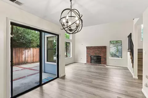 Living - 76 Bright View Ln, Watsonville, CA 95076 photo 5 of 5