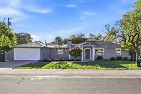 930 Maddux Dr, Palo Alto, CA 94303