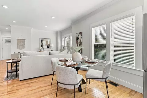 Dining - 845 E Taylor St, San Jose, CA 95112 photo 2 of 2