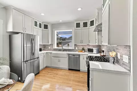 Kitchen - 845 E Taylor St, San Jose, CA 95112 photo 1 of 3