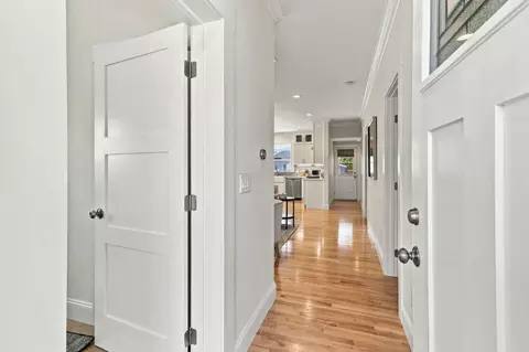 Entry Way - 845 E Taylor St, San Jose, CA 95112 photo 1 of 1