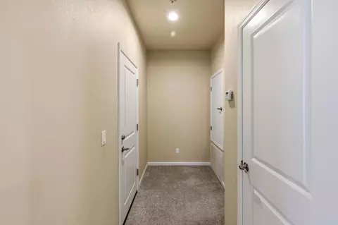 Entry Way - 15 Pepper Tree Ct, Greenfield, CA 93927 photo 2 of 4