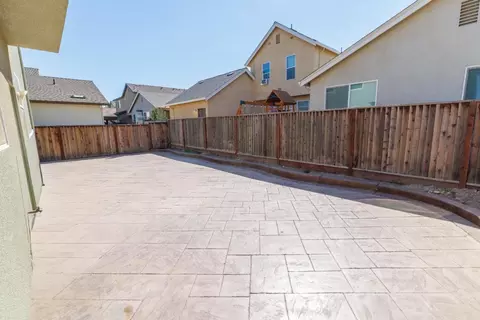 Exterior - 15 Pepper Tree Ct, Greenfield, CA 93927 photo 3 of 6