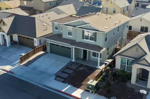 View/Area - 15 Pepper Tree Ct, Greenfield, CA 93927 photo 2 of 6
