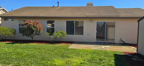 Exterior - 1013 Crestfield St, Soledad, CA 93960 photo 6 of 7
