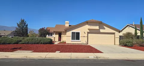 Exterior - 1013 Crestfield St, Soledad, CA 93960 photo 2 of 7