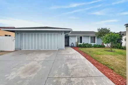 18674 Cleveland Ave, Salinas, CA 93906