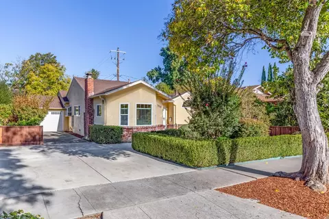 1119 Oregon Ave, Palo Alto, CA 94303