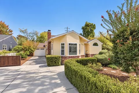 1119 Oregon Ave, Palo Alto, CA 94303