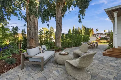 Exterior - 462 Sleeper Ave, Mountain View, CA 94040 photo 5 of 9