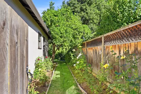 Exterior - 2405 Our Ln, Mountain View, CA 94040 photo 13 of 13