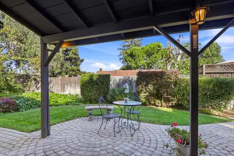 Exterior - 2405 Our Ln, Mountain View, CA 94040 photo 6 of 13