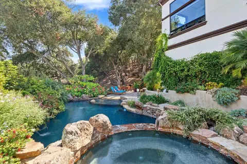 Exterior - 2130 Periwinkle Dr, Gilroy, CA 95020 photo 5 of 11