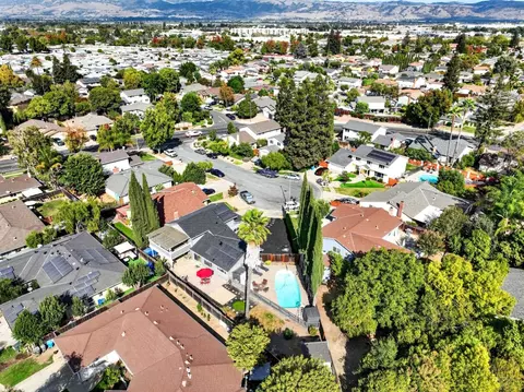 View/Area - 6635 Angela Ct, Gilroy, CA 95020 photo 8 of 21