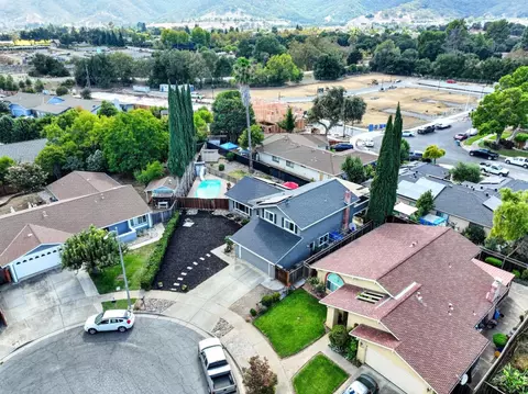 View/Area - 6635 Angela Ct, Gilroy, CA 95020 photo 18 of 21