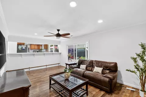 Living - 6635 Angela Ct, Gilroy, CA 95020 photo 2 of 3