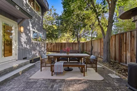 Exterior - 982 Wright Ave 3, Mountain View, CA 94043 photo 4 of 8