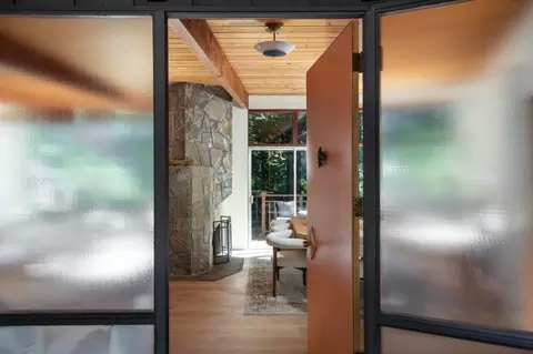 Entry Way - Redland Rd, Woodside, CA 94062 photo 1 of 1