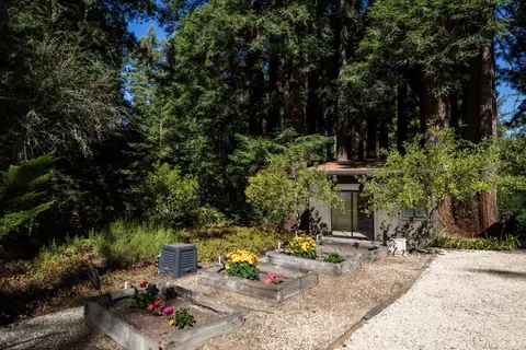 Exterior - Redland Rd, Woodside, CA 94062 photo 16 of 17