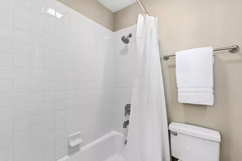 Bath - 82 Dot Ave, Campbell, CA 95008 photo 4 of 4