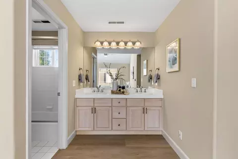 Entry Way - 82 Dot Ave, Campbell, CA 95008 photo 3 of 4
