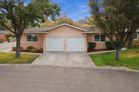 681 Vasona Ct, Los Gatos, CA 95032