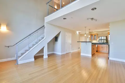 1765 E Bayshore Rd, East Palo Alto, CA 94303