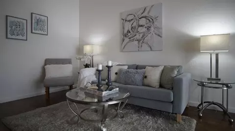 Living - 1663 Branham Park Ct, San Jose, CA 95118 photo 2 of 3