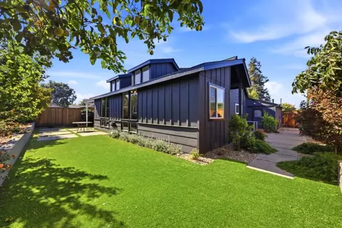 Exterior - 36364 Barnard St, Newark, CA 94560 photo 4 of 8