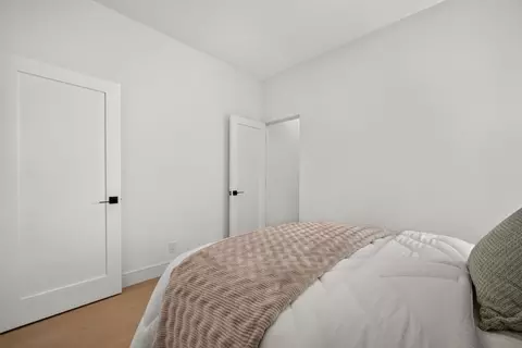 Bedroom - 1529 Pacific Ave, Alameda, CA 94501 photo 7 of 9