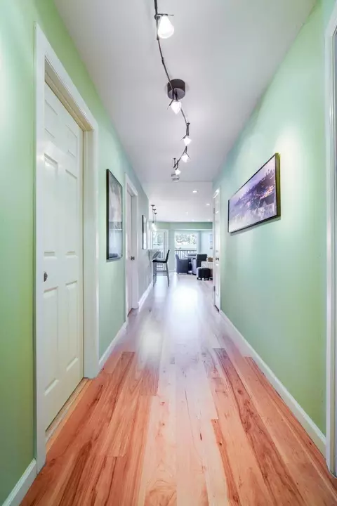 Entry Way - 850 Park Ave 15c, Capitola, CA 95010 photo 1 of 3