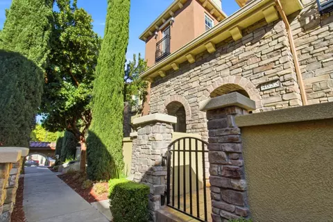 Exterior - 4655 Rimini Ct, Dublin, CA 94568 photo 5 of 10