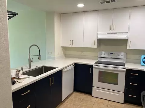 Kitchen - 800 S Abel St 210, Milpitas, CA 95035 photo 2 of 4