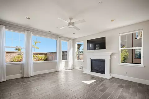 Living - 18551 Mcclellan Cir, East Garrison, CA 93933 photo 2 of 4