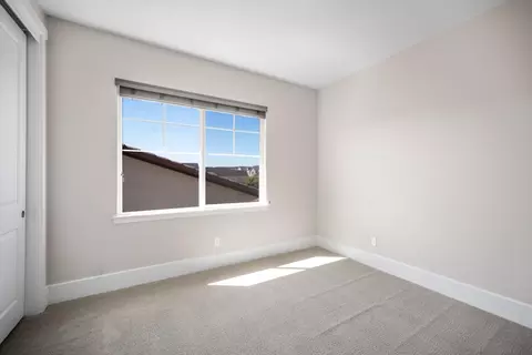 Bedroom - 18551 Mcclellan Cir, East Garrison, CA 93933 photo 7 of 8