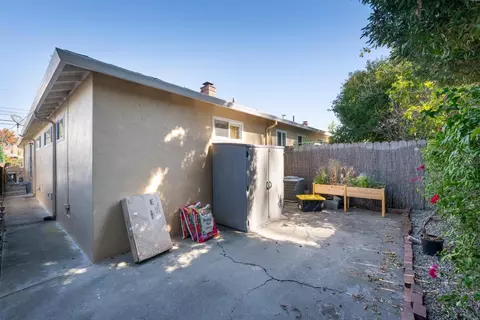 Exterior - 1228 Maple St, San Mateo, CA 94402 photo 3 of 4