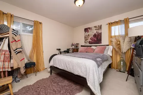 Bedroom - 1228 Maple St, San Mateo, CA 94402 photo 2 of 3