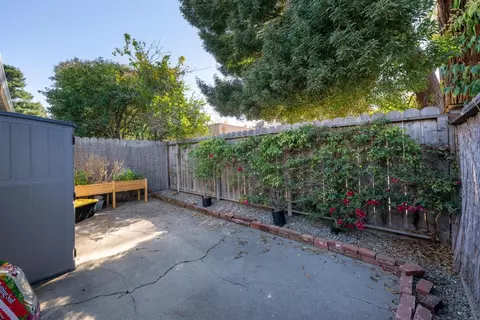 Exterior - 1228 Maple St, San Mateo, CA 94402 photo 2 of 4